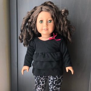 American Girl Doll #44 Curly Hair, Tan + clothes